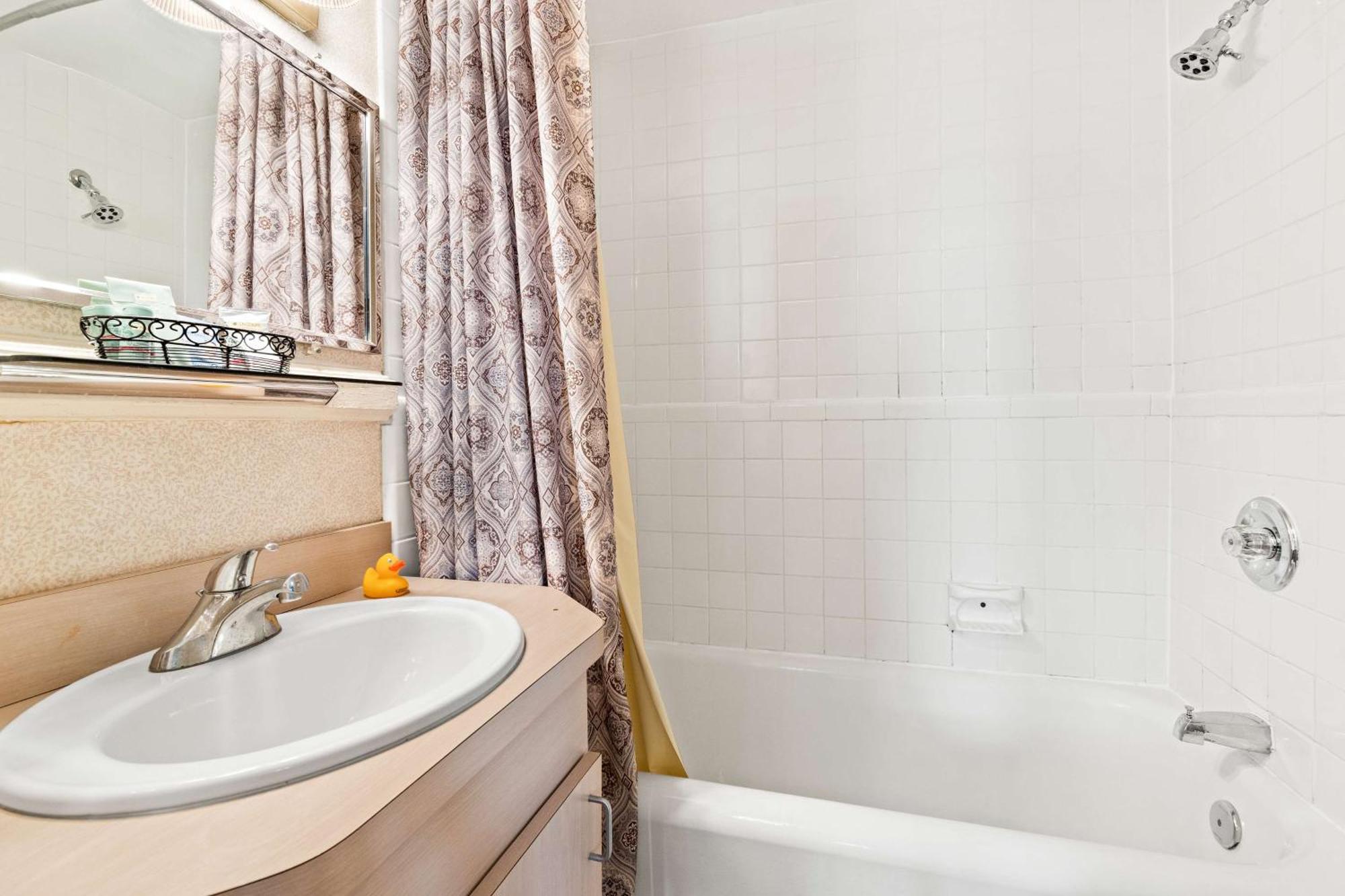 Genetti Hotel, Surestay Collection By Western