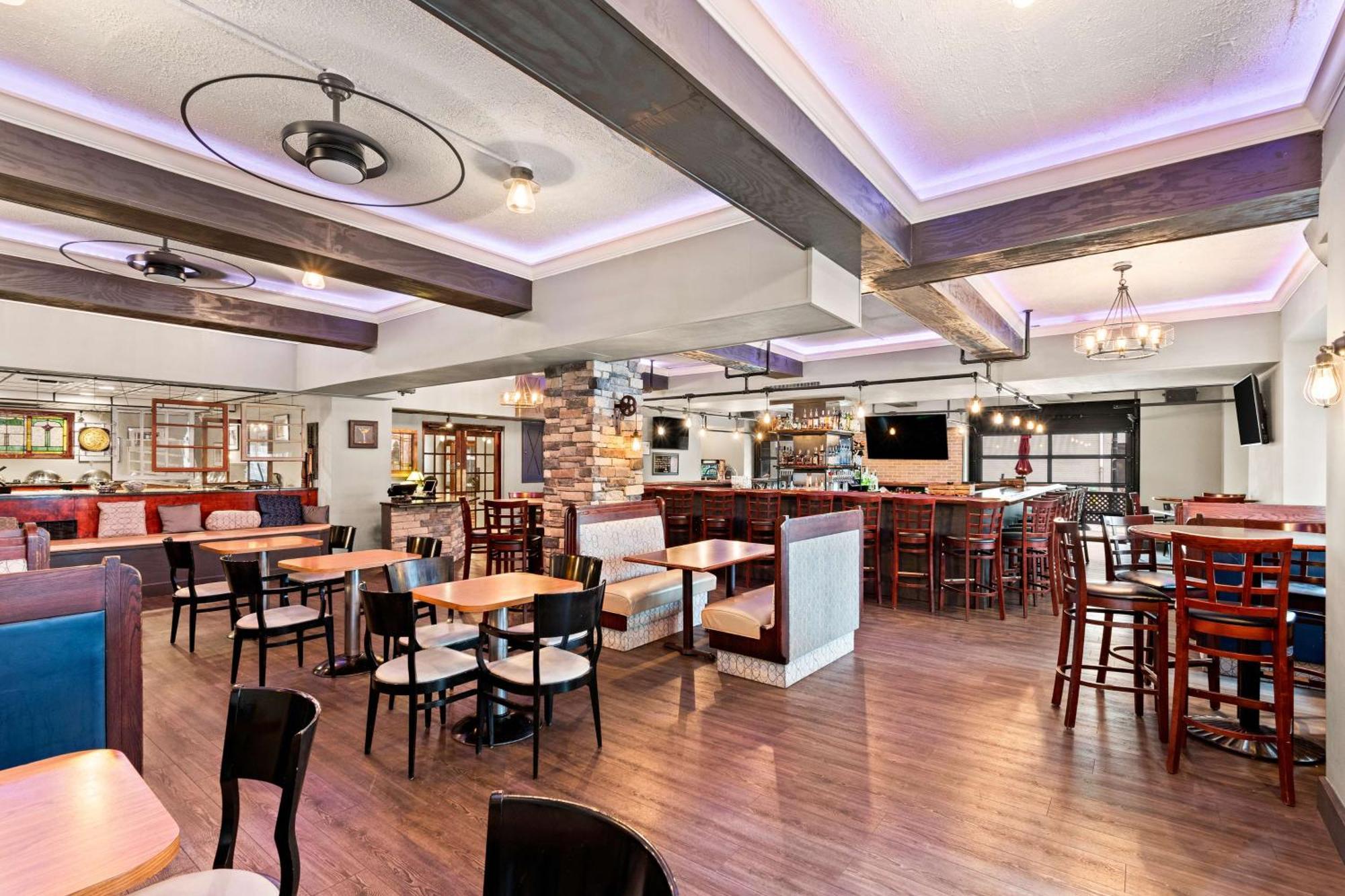 Hotel Genetti Hotel, Surestay Collection By Western Williamsport