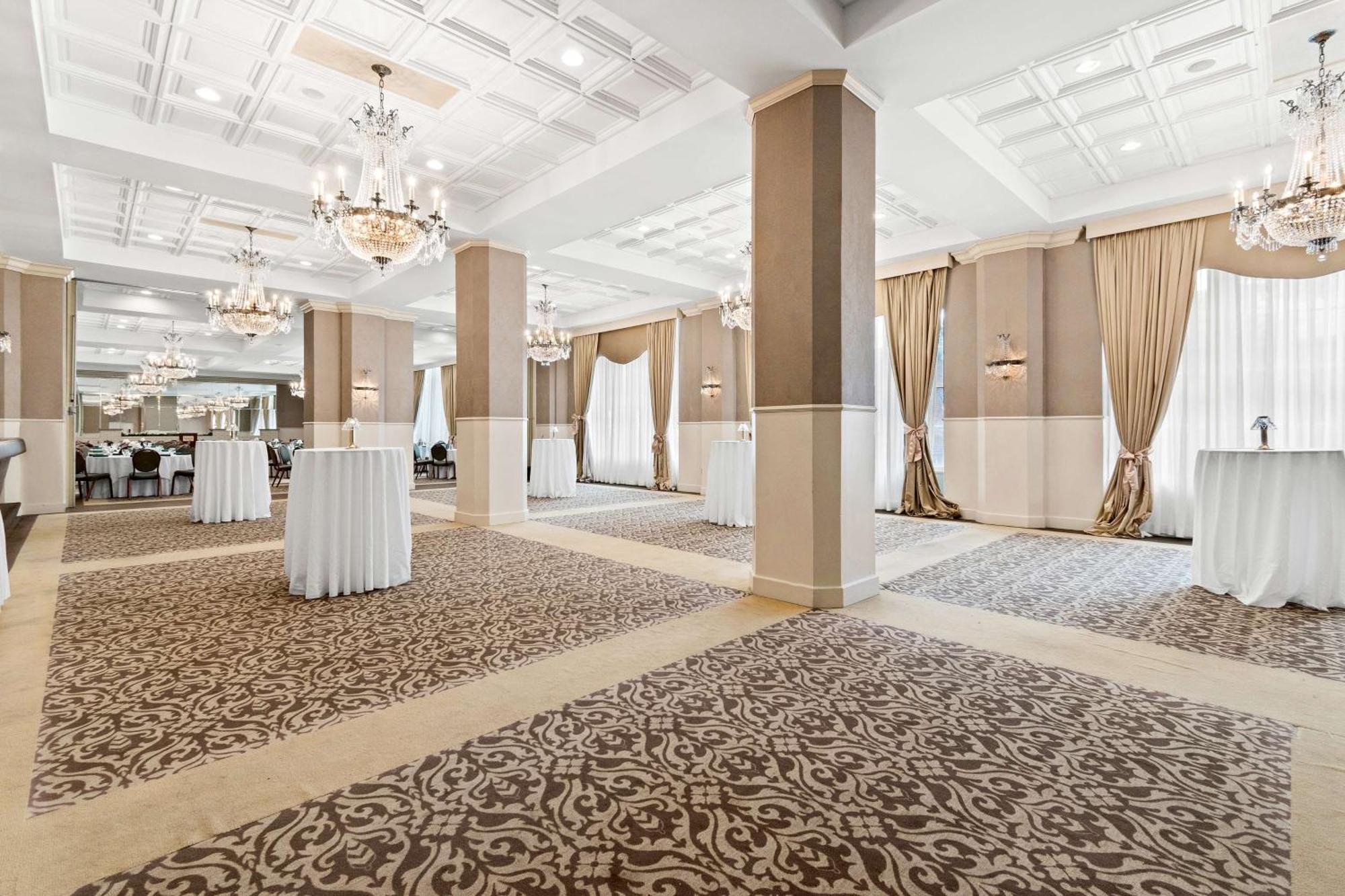 Hotel Genetti Hotel, Surestay Collection By Western